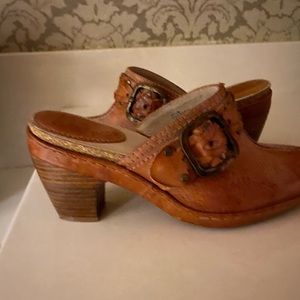 Like new Frye clogs with buckle detail